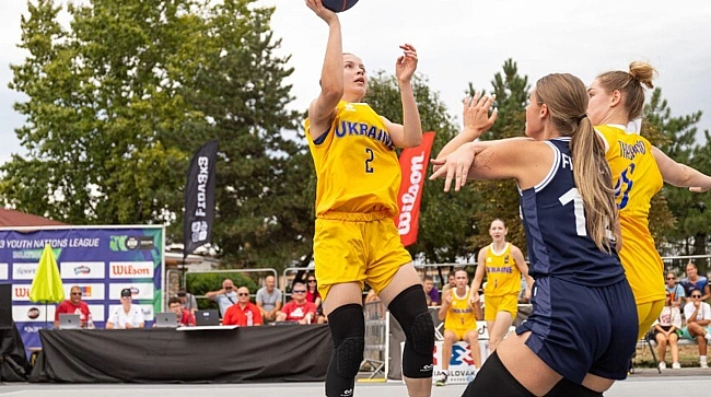 we.ua - Жіноча та чоловіча збірні України U-21 програли Франції фіналі 2-го стопу Ліги націй 3х3