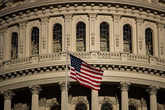 we.ua - Сенат США йде на канікули, не схваливши законопроєкт про санкції проти Росії, – Тhе Ніll