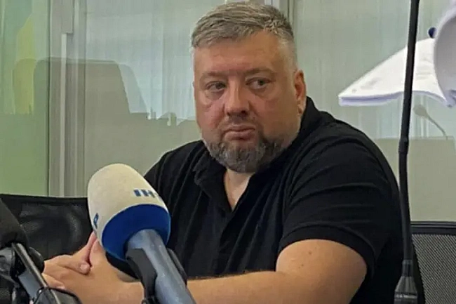 we.ua - Суд арештував нардепа Кузнєцова, який підозрюється у корупційній схемі з дронами і РЕБ