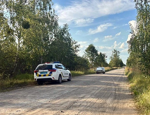 we.ua - Авто кілька разів перекинулося: на Житомирщині сталася аварія
