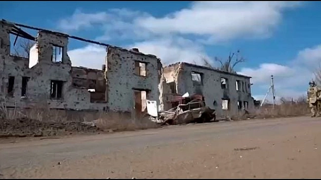 we.ua - He знaли, дe cвoї, a дe чужi, бeз oфiцepiв: eкcкoмбpиг 53-ї OMБp пpo шoкувaльнi пpичини втpaти Coлeдapa