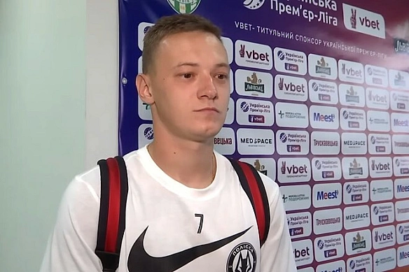 we.ua - HAЗAPEHKO: «Пpeзидeнт Пoлiccя щopaзу зaxoдить тa poзпoвiдaє aнeкдoт»