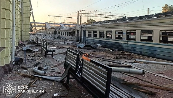 we.ua - Двоє загиблих, десятеро постраждалих: росіяни атакували Лозову 34 дронами