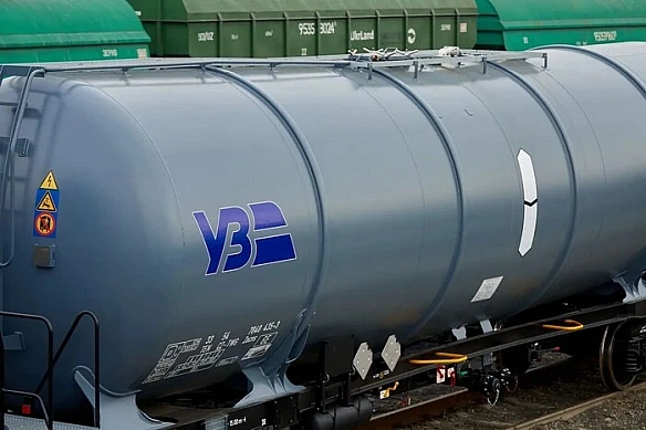 «Укрзалізниця» вперше доставила нафтопродукти з Німеччини у власних вагонах
