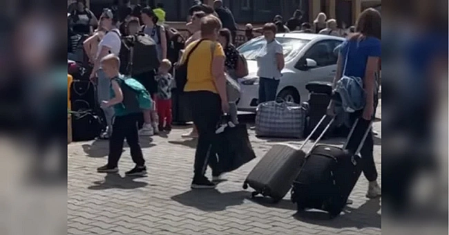 we.ua - Мінус 8% ВВП: українські біженці несуть величезні ризики економіці країни