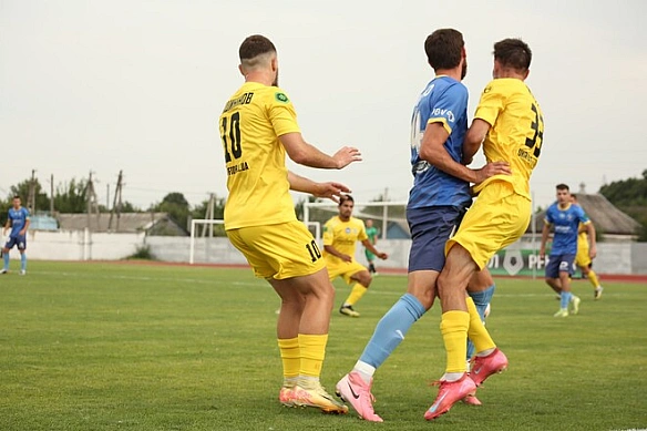 Тростянець – Пенуел – 3:0. Попри тривоги. Відео голів та огляд матчу