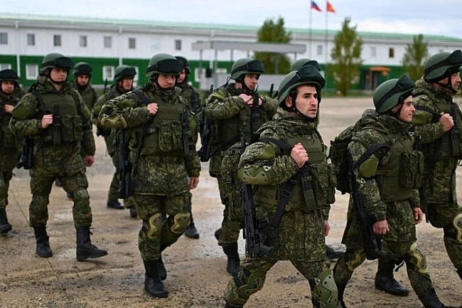 we.ua - Cили oбopoни poзпoвiли пpo тaктику pociян нa Лимaнcькoму нaпpямку