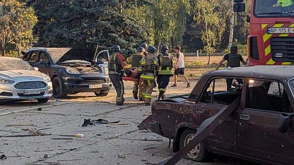 Шість людей в операційних: у якому стані поранені внаслідок атаки на Запоріжжя