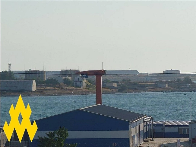 we.ua - Партизани розвідали нафтобазу у Севастополі — фото