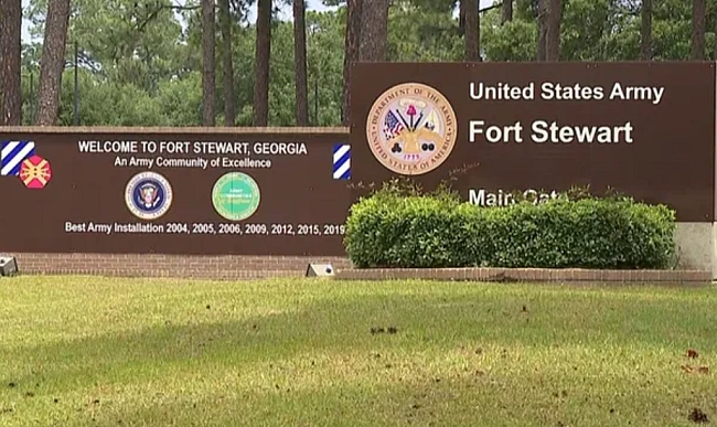 we.ua - Ha вiйcькoвiй бaзi Fort Stewart у CШA cтaлacя cтpiлянинa: є пopaнeнi