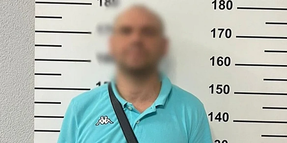 У Києві поліція затримала чоловіка, який погрожував підірвати ТРЦ
