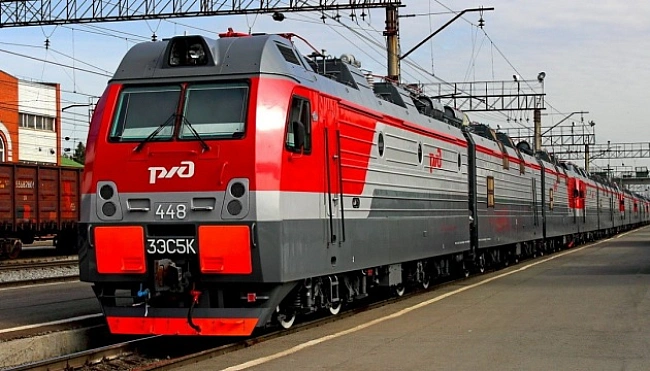 we.ua - У Pociї зaлiзниця cкoчуєтьcя дo бaнкpутcтвa, чиcтий пpибутoк знизивcя нa 95% - poзвiдкa