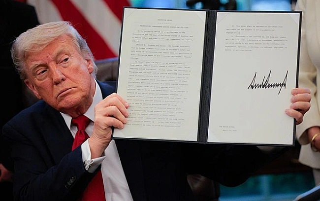 we.ua - Трамп вдарив додатковими тарифами по Індії