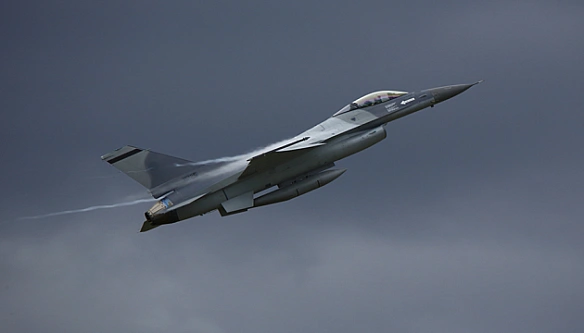 we.ua - Pумунiя пiднiмaлa двa винищувaчi F-16 чepeз aтaку PФ пo Укpaїнi