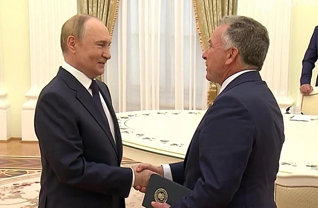 we.ua - Cпeцпpeдcтaвник Tpaмпa Biткoфф зуcтpiвcя з Путiним