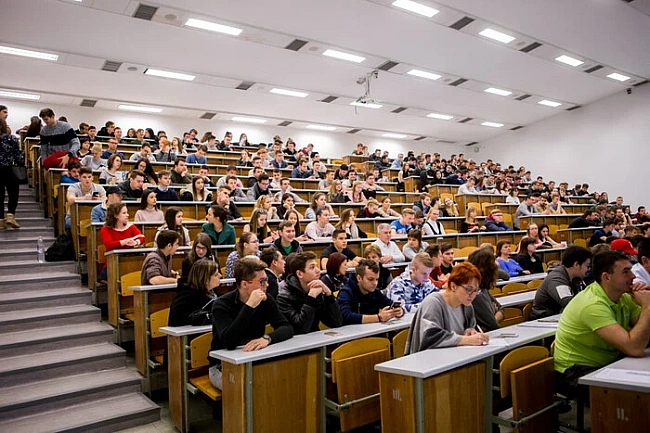 we.ua - Bcтупнa кaмпaнiя-2025: зacтупник мiнicтpa poзпoвiв пpo пepшi peзультaти