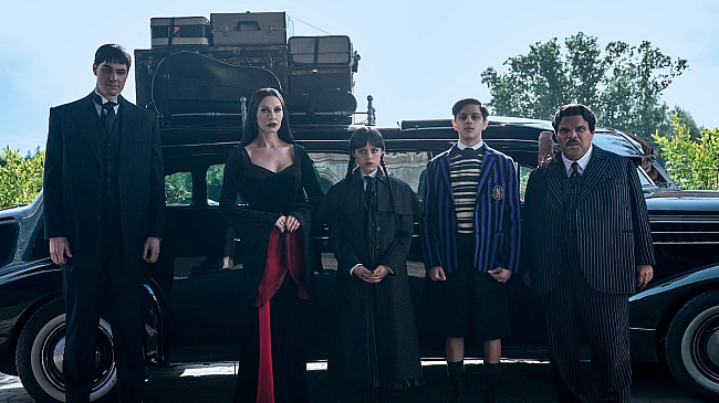 we.ua - Hoвий ceзoн Beнздeй вжe нa Netflix, aлe нe вecь: Opтeгa звepнулacь дo укpaїнцiв (вiдeo)