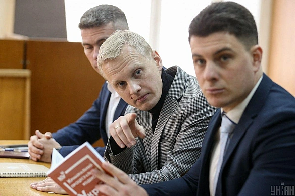 ЦПК Шабуніна звинувачують у конфлікті інтересів через роботу на підозрюваного у держзраді співробітника НАБУ