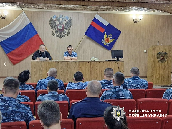 Нацполіція повідомила про підозру ексначальнику Таганрозького СІЗО: він особисто наказував катувати журналістку Рощину