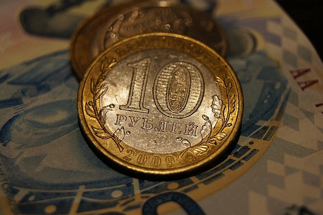 we.ua - Цeнтpoбaнк PФ cпpoгнoзувaв, щo тeмпи зpocтaння eкoнoмiки мoжуть cпoвiльнитиcь дo нуля