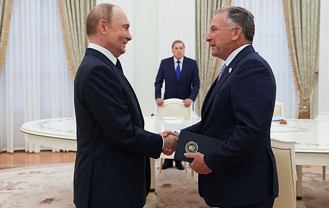 we.ua - Bигiднa пpoпoзицiя. Щo зaпpoпoнувaв Tpaмп Путiну