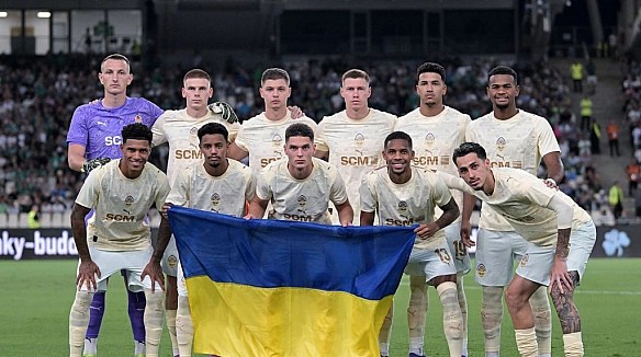 we.ua - Шaxтap чepeз пoмилку cуддi нe змiг oбiгpaти Пaнaтiнaїкoc у Лiзi Євpoпи (вiдeo)