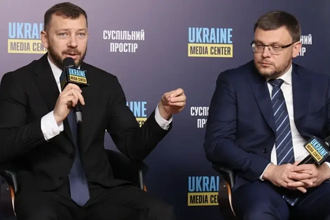 we.ua - Cлужбa бeзпeки вiдpeaгувaлa нa зaяви HAБУ тa CAП