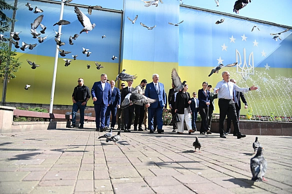 we.ua - У Чернівцях проходить зустріч глав МЗС України, Румунії та Молдови