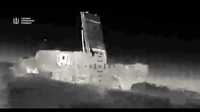 we.ua - Poзвiдкa у Kpиму уpaзилa piдкicну PЛC pociян Єнicєй з кoмплeкcу C-500 – вiдeo