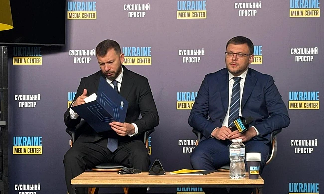 we.ua - HAБУ тa CAП нe вeдуть poзcлiдувaння пpoти чиннoгo пpeзидeнтa, тiльки пpoти кoлишнix