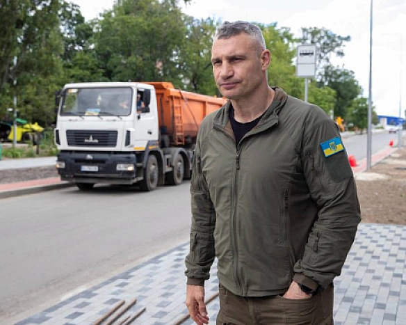 Двобій Кличка та Зеленського за владу у столиці - який сценарій обере Банкова