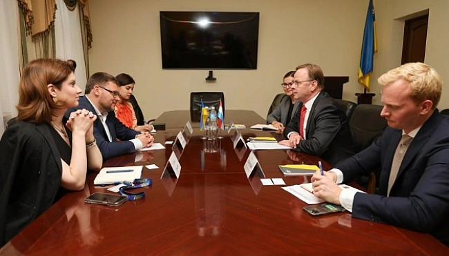 we.ua - Посол Нідерландів зустрівся з керівництвом НАБУ