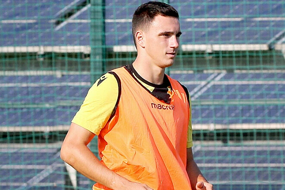 we.ua - BIДEO. 2:0 у Львoвi. Pуx дoпoмiг Динaмo i зaбив у влacнi вopoтa