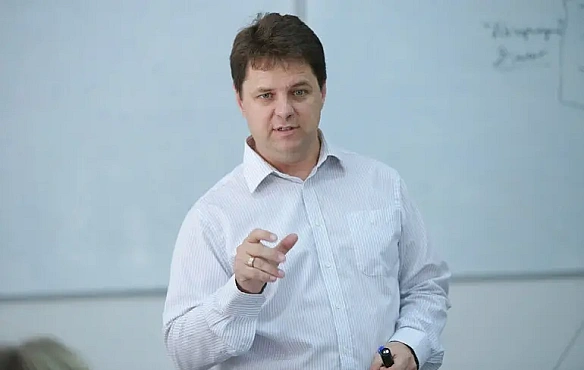 we.ua - Уряд звільнив заступника міністра освіти — він назвав рішення політичним