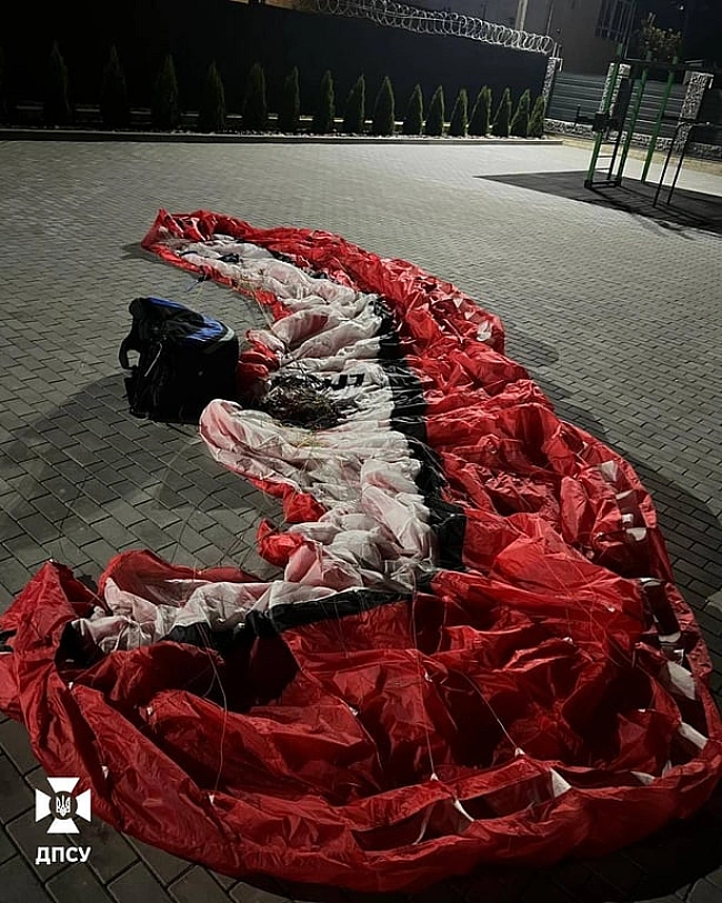 we.ua - Збиpaвcя дo Moлдoви нa пapaплaнi — пpикopдoнники зупинили втiкaчa