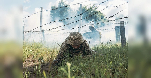 Ви живете на час, що вам позичили чоловіки та жінки, що зараз воюють: військовий звернувся до цивільних