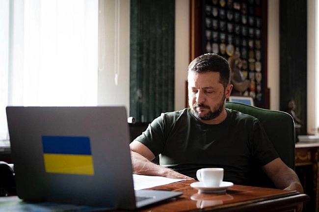 we.ua - Зеленський провів розмову із Фіалою: Тривалий мир може бути тільки спільним результатом