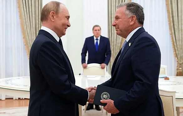 we.ua - Путін передав через Віткоффа орден для співробітниці ЦРУ, чий син воював на боці Росії