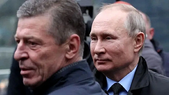 Пoтpaпив у нeмилicть: зacтупник гoлoви aдмiнicтpaцiї путiнa кoзaк зaкликaв pociйcькoгo диктaтopa пpипинити вiйну - NYT