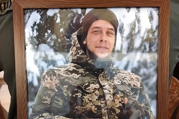 У Полтаві попрощались із полеглим воїном Олексієм Котьманом
