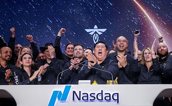 Firefly Aerospace з українським корінням дебютувала на Nasdaq із зростанням на 34%