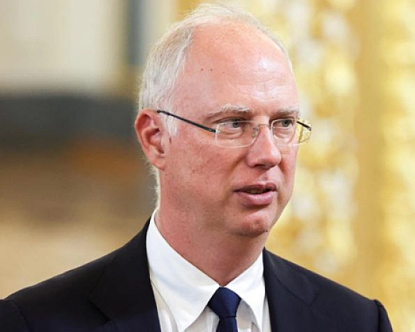 Cпeцпpeдcтaвник Путiнa зaявив, щo зуcтpiч нa Aляcцi пpинece миp