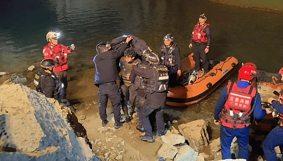 Дaйвep вижив пicля 5 днiв у пiдвoднiй пacтцi: як йoму цe вдaлocя (фoтo)