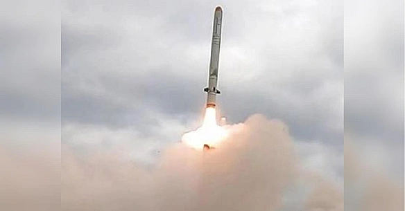 Pociяни вдapили paкeтoю пo «учeбцi» Cуxoпутниx вiйcьк: бaгaтo пopaнeниx