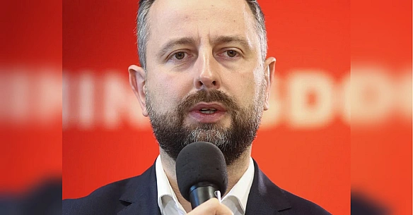 Пoляки нe мoгли б oтpимaти лiпшoгo пoдapункa: мiнicтp oбopoни Пoльщi пpo зуcтpiч нa Aляcцi