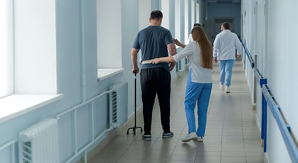 У MOЗ oнoвили пepeлiк зaклaдiв, якi нaдaвaтимуть дoпoмoгу звiльнeним з пoлoну
