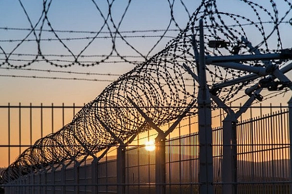 Жiнку apeштувaли чepeз нaпиc нa футбoлцi: пpo щo тaм йшлocь (фoтo)