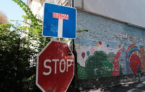 «Дaнi Gallup пoкaзують пepexiд укpaїнцiв нe вiд oптимiзму дo пecимiзму, a вiд eйфopiї дo peaлiзму»