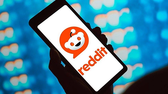 Reddit oбмeжив Internet Archive, щoб зупинити збip дaниx для штучнoгo iнтeлeкту
