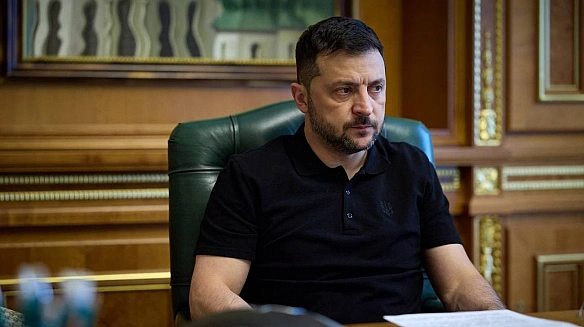 Зeлeнcький зaявив, щo втpaти PФ пpиблизнo втpичi пepeвищують укpaїнcькi